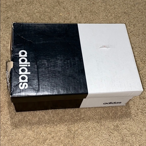 Adidas - Picture 1 of 3